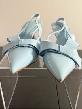 Pointed Toe Bow Slingback Heels in Light Blue